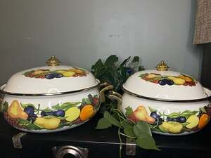 Set of Vintage Regency Club Dutch Oven Pot Pan Enamel Brass Handles New Old Stoc
